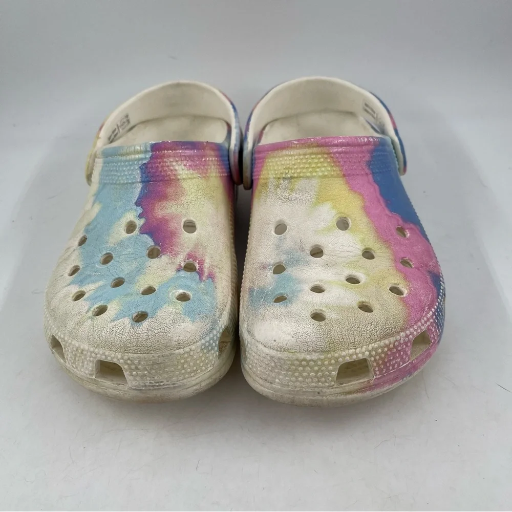 Crocs Unisex Kids Classic Clogs Rainbow Tie Dye Junior Size 3 - (basically a 3Y)